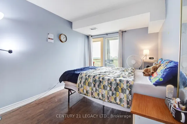 Additional image 27 of 10 Markbrook Lane Unit 1410