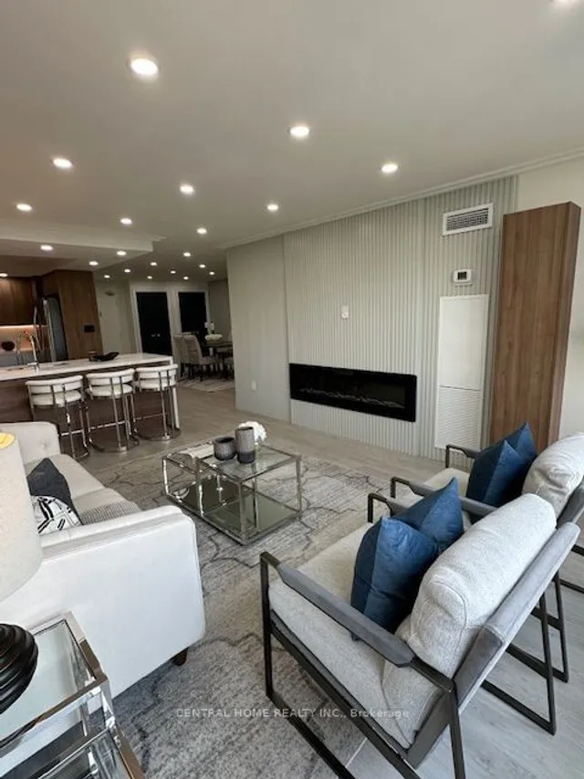 Additional image 3 of 55 Skymark Dr Unit 605