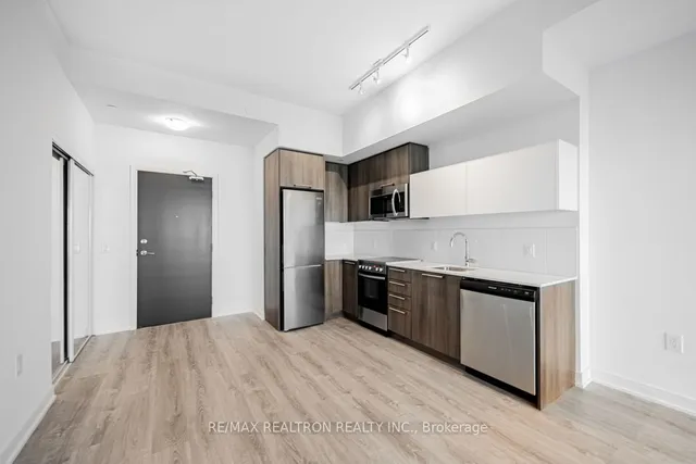 Additional image 4 of 25 Neighbourhood Lane Unit 710