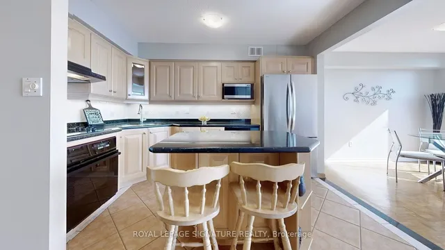 Additional image 14 of 60 Southport St Unit 724