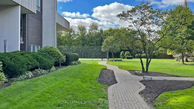 Additional image 32 of 60 Southport St Unit 724