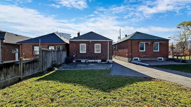 Additional image 18 of 739 Vaughan Rd