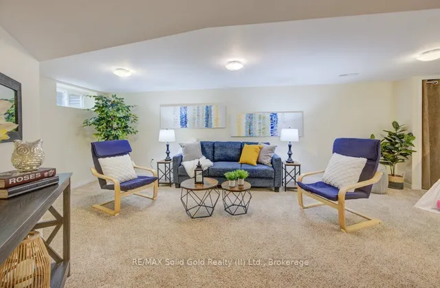 Additional image 18 of 142 Spadina Rd