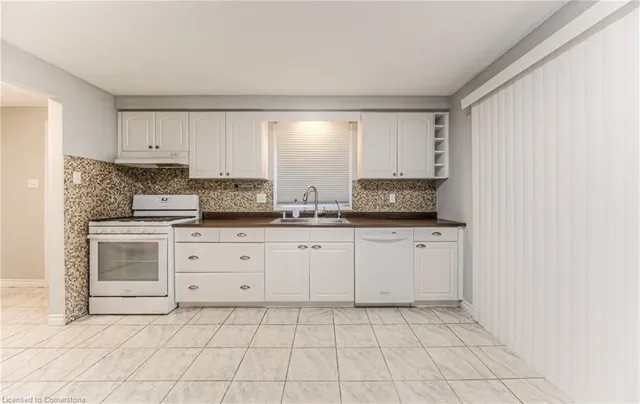 Additional image 24 of 28 Underhill Cres Unit 11