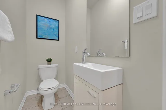 Additional image 13 of 35 Heron Park Pl Unit 12