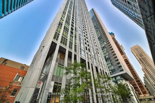 1 Yorkville Ave Unit 5102