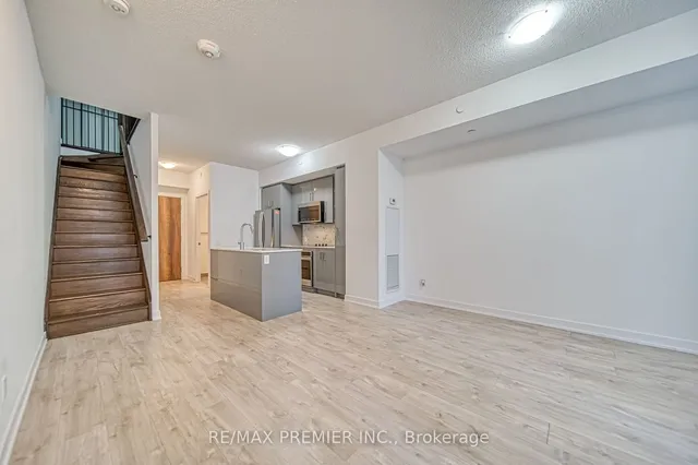 Additional image 22 of 251 Manitoba Ave Unit 105