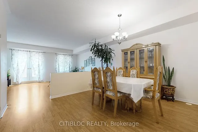 Additional image 6 of 3029 Finch Ave Unit 13
