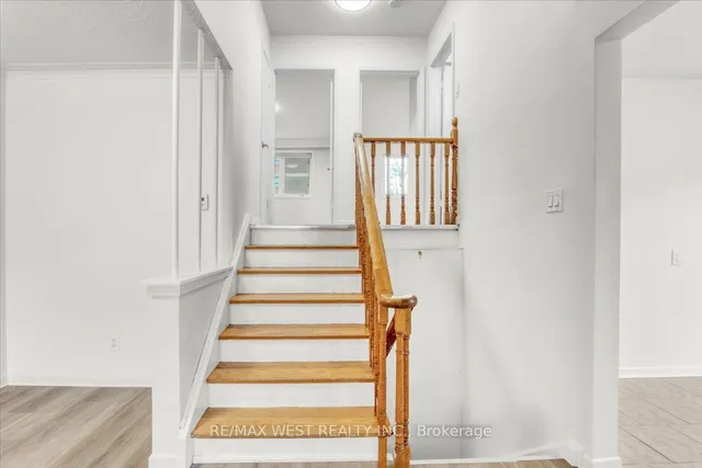 Additional image 20 of 22 Goldcrest Blvd