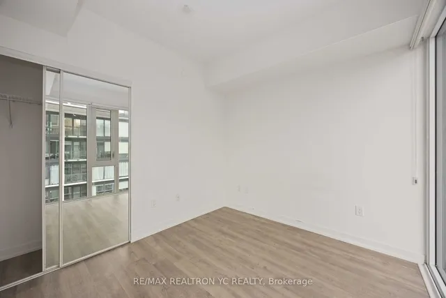 Additional image 18 of 158 Front St Unit 2114