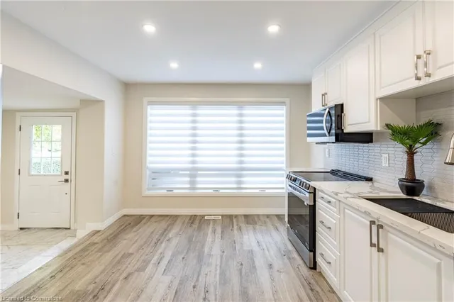 Additional image 10 of 34 Dooley Dr