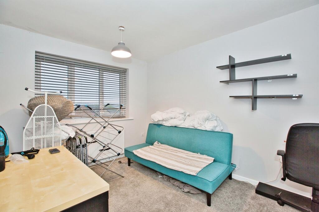 Additional image 8 of Plantagenet Chase, Yeovil