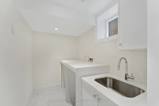 Additional image 36 of 42 Agar Cres