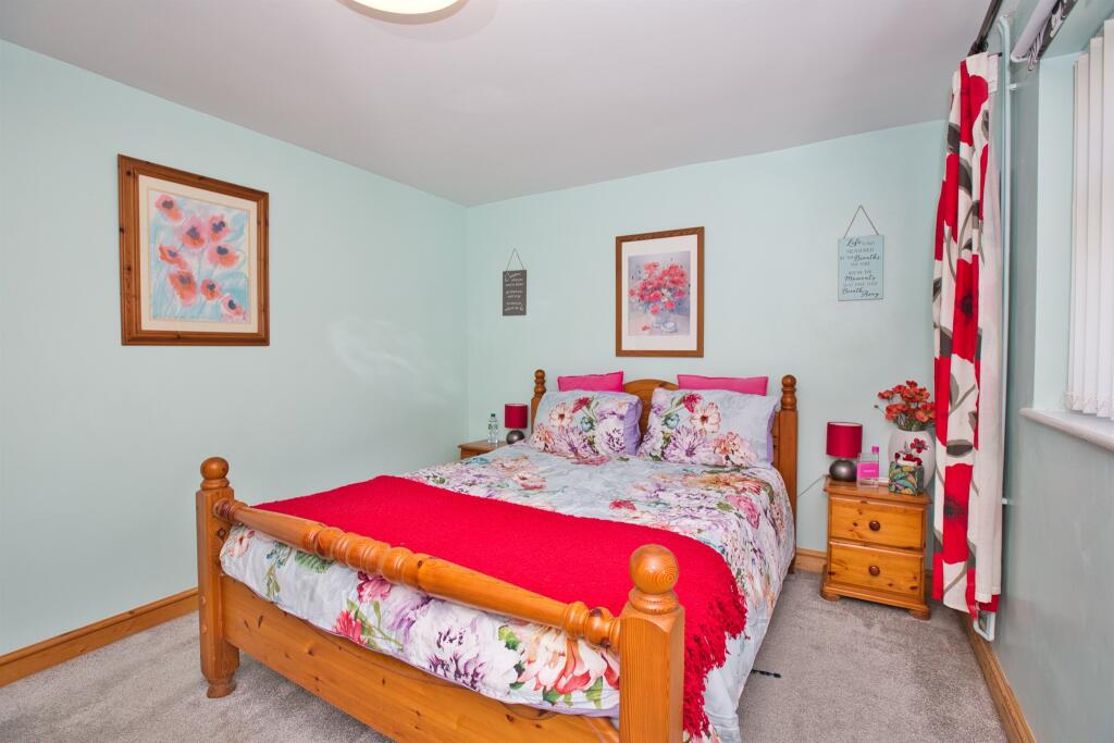 Additional image 13 of Belvedere Road, Yeovil