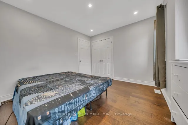 Additional image 25 of 425 Woodbine Ave