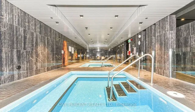 Additional image 29 of 2221 Yonge St Unit 3711