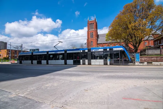 Additional image 21 of 55 Duke St Unit 1101