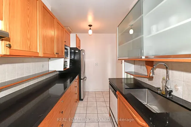 Additional image 7 of 1 Massey Sq Unit 2410