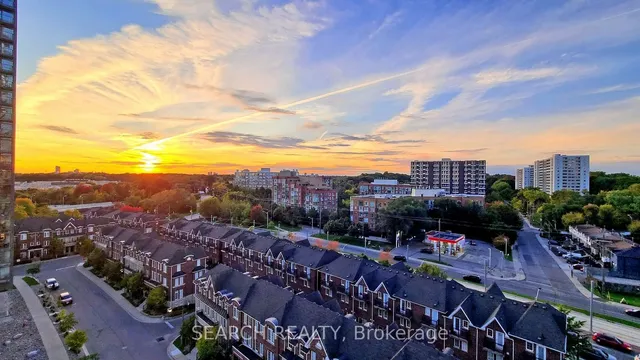 Additional image 24 of 103 The Queensway Ave Unit 913