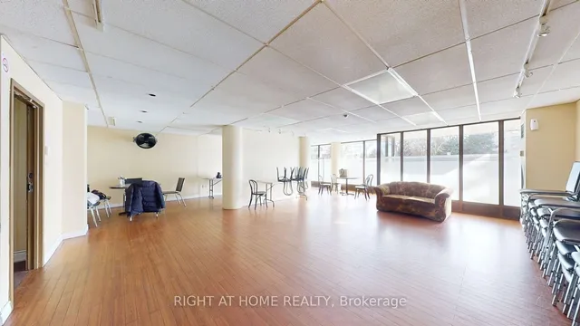 Additional image 35 of 10 Markbrook Lane Unit 1204