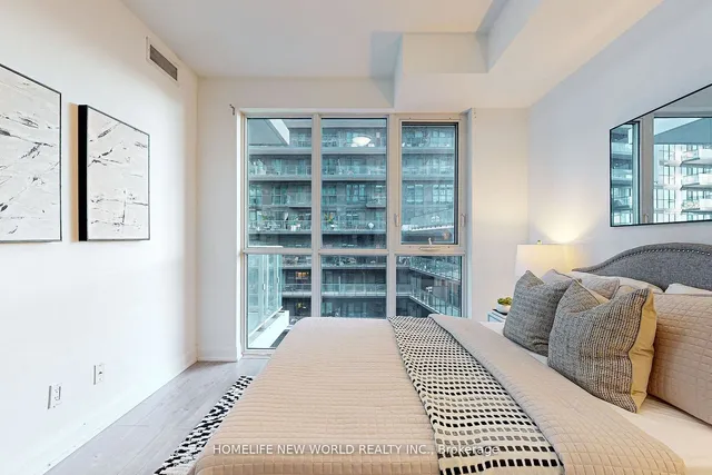 Additional image 21 of 110 Marine Parade Dr Unit 401