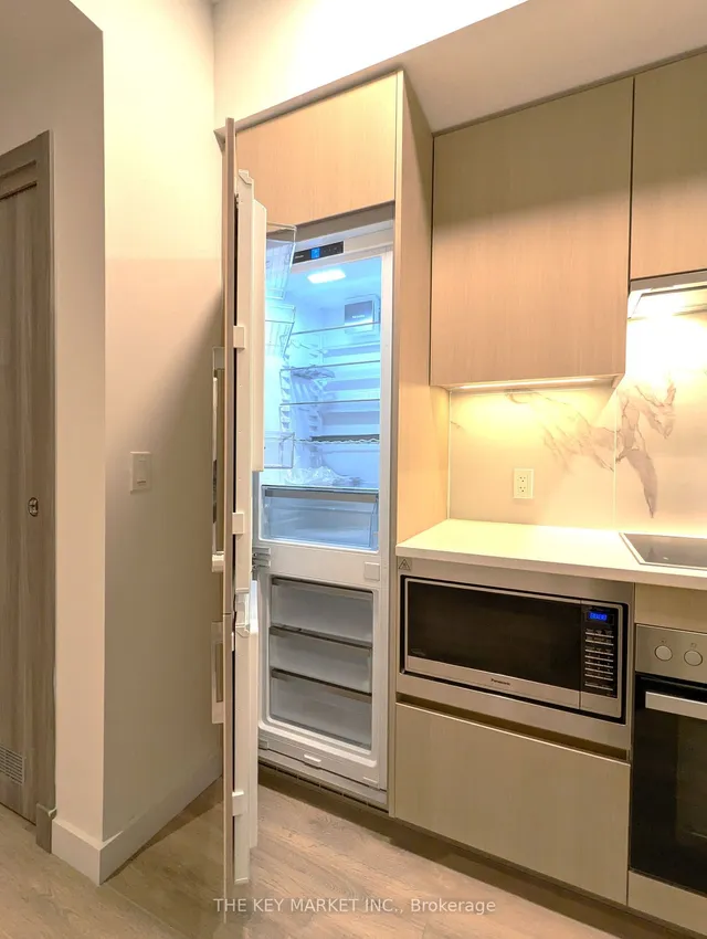 Additional image 19 of 25 McMahon Dr Unit 205