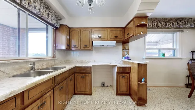 Additional image 12 of 70 Forthbridge Cres