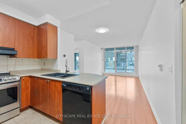 Additional image 2 of 5500 Yonge St Unit 202