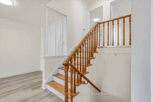 Additional image 23 of 22 Goldcrest Blvd