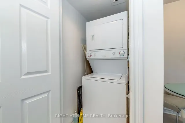 Additional image 26 of 763 Bay St Unit 2702