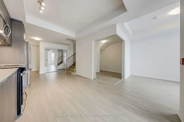 Additional image 10 of 50 Dunfield Ave Unit TH115