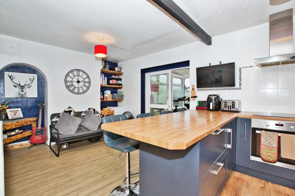 Additional image 6 of Ilchester Road, Yeovil