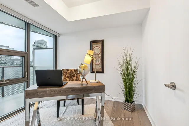 Additional image 14 of 11 Wellesley St Unit 3102