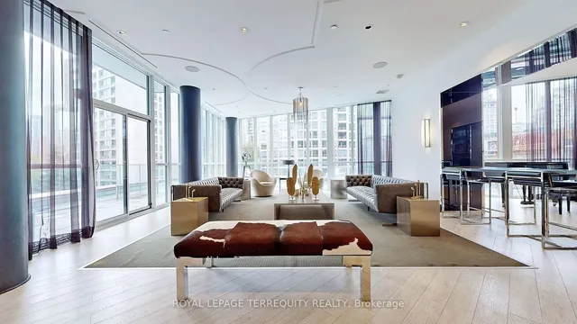 Additional image 34 of 32 Davenport Rd Unit 313