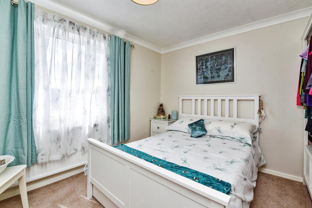 Additional image 12 of Thames Close, Warminster