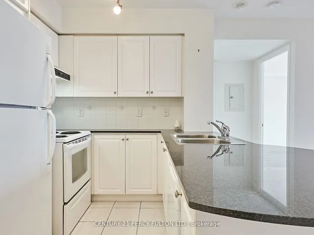 Additional image 14 of 18 kenaston Gdns Unit 906