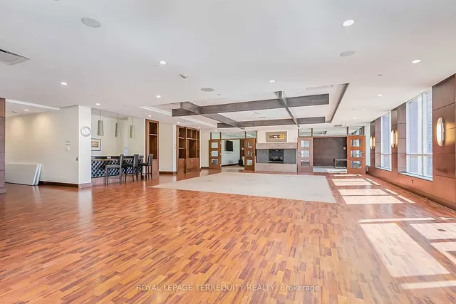 Additional image 36 of 5 Northtown Way Unit 706