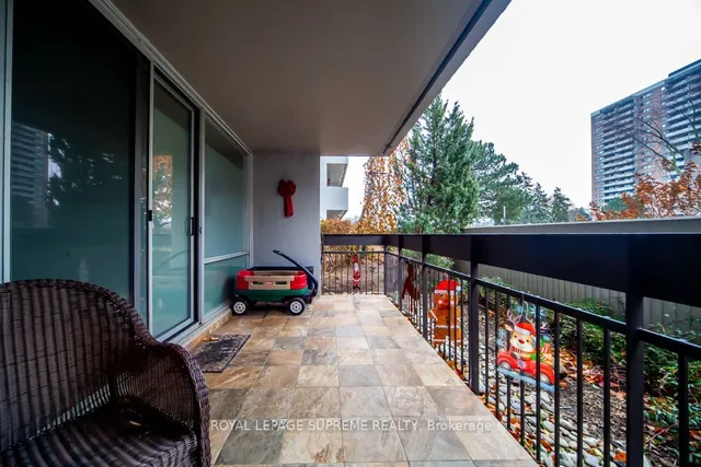 Additional image 31 of 270 Scarlett Rd Unit 105