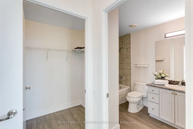 Additional image 12 of 2067 Lakeshore Blvd Unit 1105