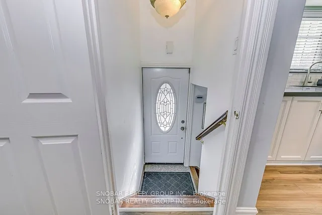 Additional image 18 of 533A McRoberts Ave