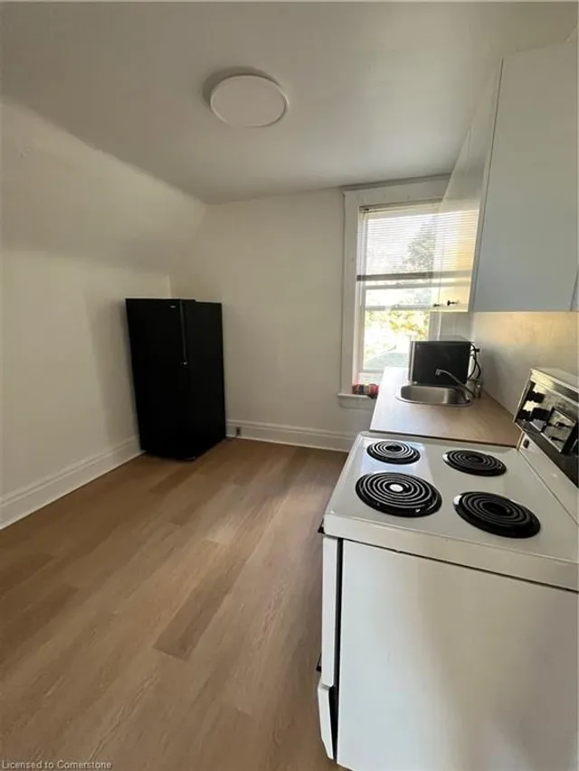 Additional image 8 of 14-18 Brubacher St