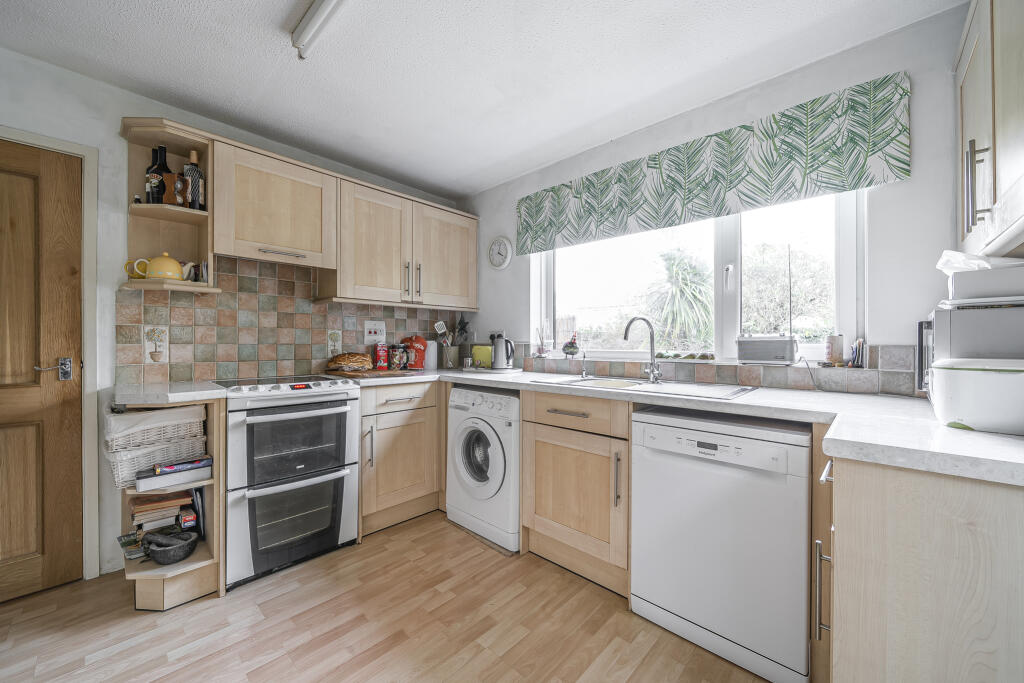 Additional image 5 of St. Nicholas Close - Popular Cul-de-Sac Location