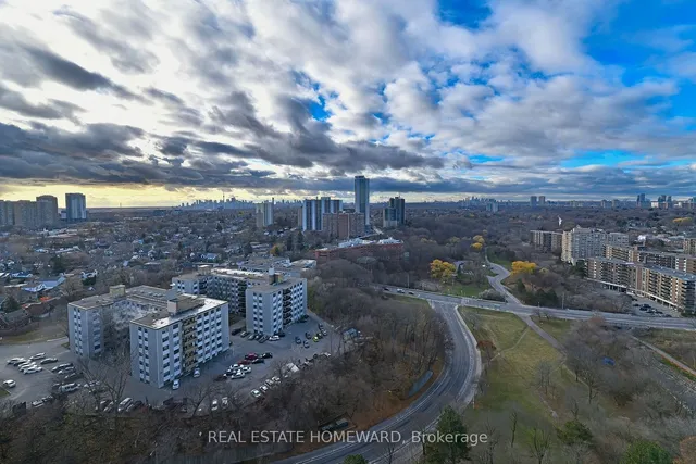 Additional image 18 of 1 Massey Sq Unit 2410