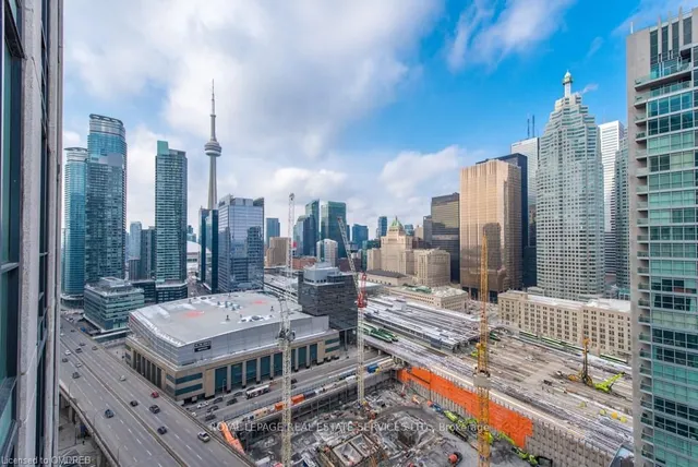 Additional image 11 of 16 Yonge St Unit 2903