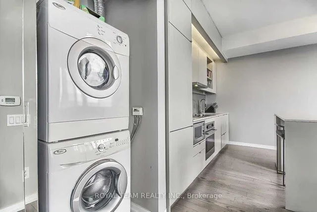 Additional image 21 of 101 Peter St Unit 3608