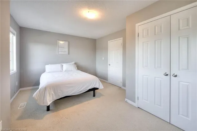 Additional image 20 of 931 Glasgow St Unit 2C