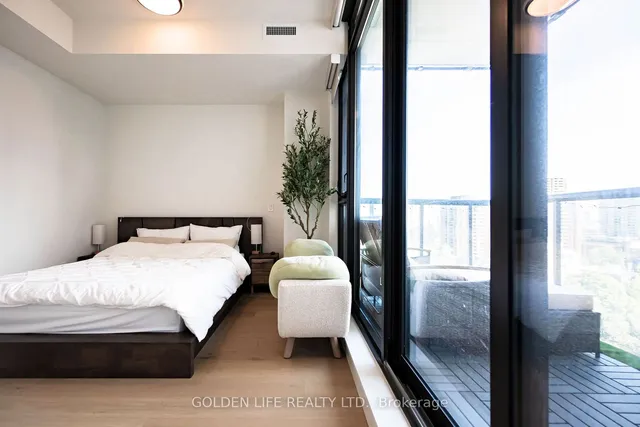 Additional image 8 of 81 Wellesley St Unit 1201