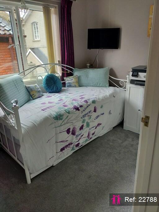 Additional image 26 of Orchard Road, Street