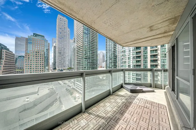 Additional image 15 of 10 Yonge St Unit 1603