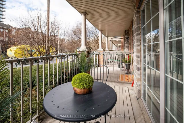 Additional image 24 of 15 Windermere Ave Unit TH101